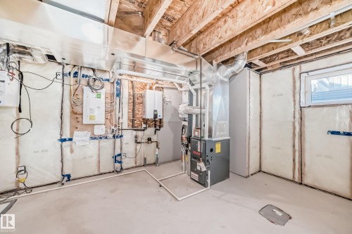 5025 Kinney Link Link, Edmonton, AB - Indoor Photo Showing Basement