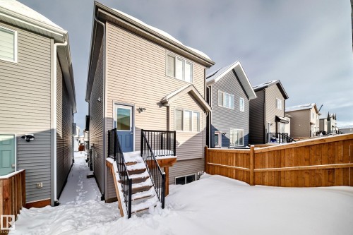 5025 Kinney Link Link, Edmonton, AB - Outdoor With Exterior