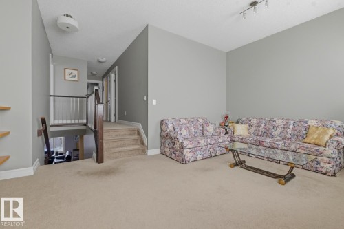 12244 167B Avenue, Edmonton, AB - Indoor