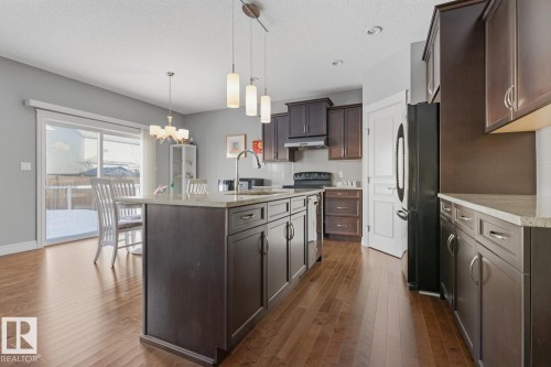 12244 167B Avenue, Edmonton, AB - Indoor Photo Showing Kitchen
