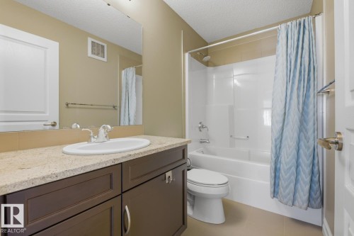 12244 167B Avenue, Edmonton, AB - Indoor Photo Showing Bathroom