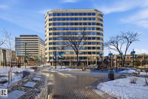 301 10106 105 Street, Edmonton, AB - Outdoor