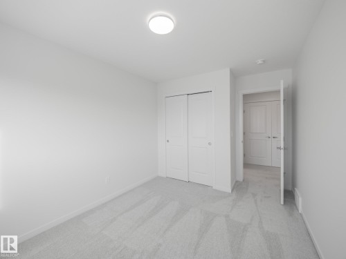 17311 6 Street, Edmonton, AB - Indoor Photo Showing Other Room