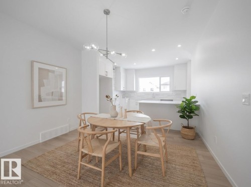 17311 6 Street, Edmonton, AB - Indoor Photo Showing Dining Room