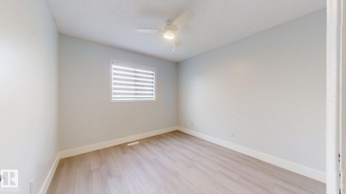 1415 49A Street, Edmonton, AB - Indoor Photo Showing Other Room