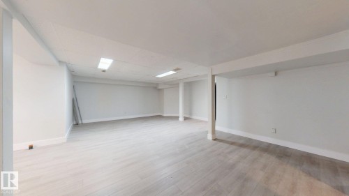 1415 49A Street, Edmonton, AB - Indoor