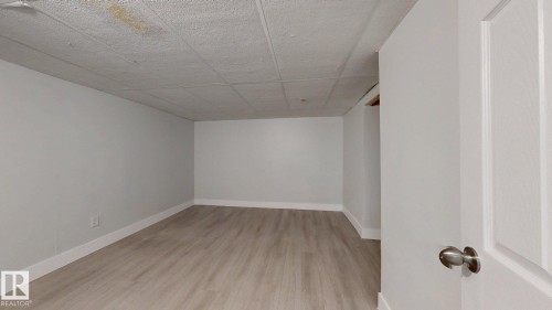 1415 49A Street, Edmonton, AB - Indoor Photo Showing Other Room
