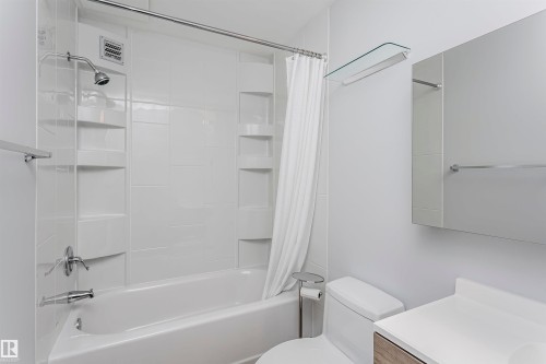 1004 11307 99 Avenue, Edmonton, AB - Indoor Photo Showing Bathroom