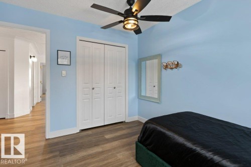 22 Otter Crescent, St. Albert, AB - Indoor Photo Showing Bedroom