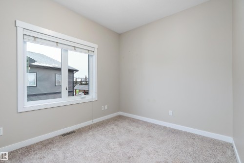 3403 Graybriar Green, Stony Plain, AB - Indoor Photo Showing Other Room