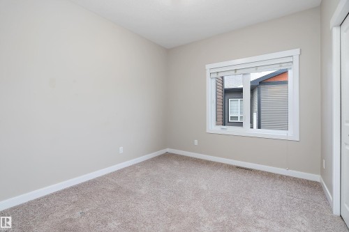 3403 Graybriar Green, Stony Plain, AB - Indoor Photo Showing Other Room