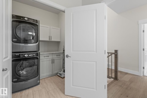 18 8 Lynx Close, St. Albert, AB - Indoor Photo Showing Laundry Room