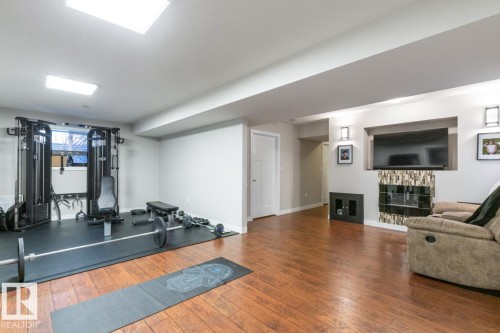 3693 Claxton Place, Edmonton, AB - Indoor Photo Showing Gym Room