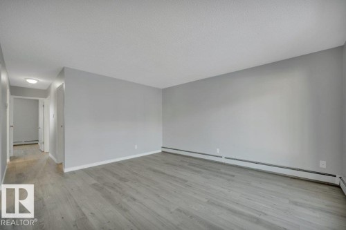 3 7404 38 Avenue, Edmonton, AB - Indoor Photo Showing Other Room