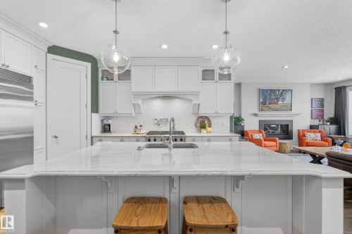 3687 Westcliff Way, Edmonton, AB - Indoor Photo Showing Kitchen With Upgraded Kitchen