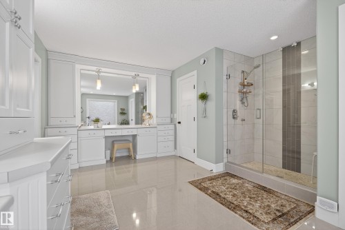 3687 Westcliff Way, Edmonton, AB - Indoor Photo Showing Bathroom