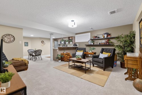 3687 Westcliff Way, Edmonton, AB - Indoor