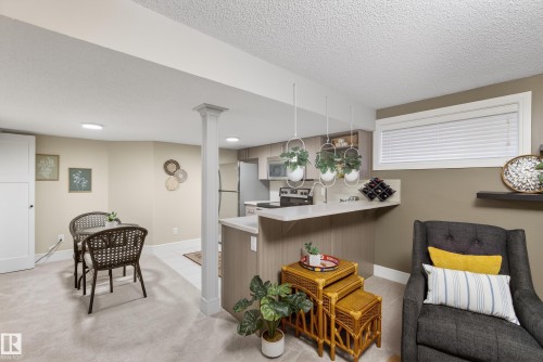 3687 Westcliff Way, Edmonton, AB - Indoor