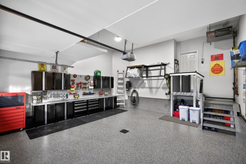 3687 Westcliff Way, Edmonton, AB - Indoor