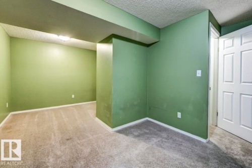 16 4020 21 Street, Edmonton, AB - Indoor Photo Showing Other Room