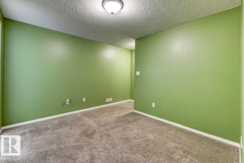 16 4020 21 Street, Edmonton, AB - Indoor Photo Showing Other Room