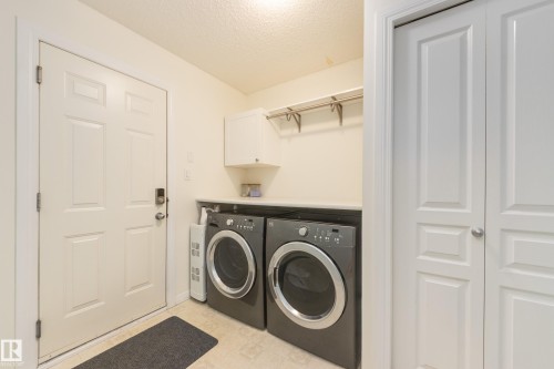 2532 Bell Court, Edmonton, AB - Indoor Photo Showing Laundry Room