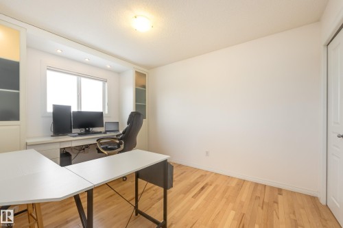 2532 Bell Court, Edmonton, AB - Indoor Photo Showing Office