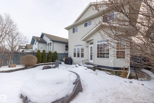2532 Bell Court, Edmonton, AB - Outdoor