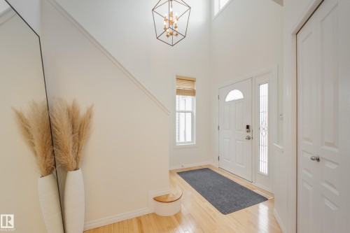 2532 Bell Court, Edmonton, AB - Indoor Photo Showing Other Room