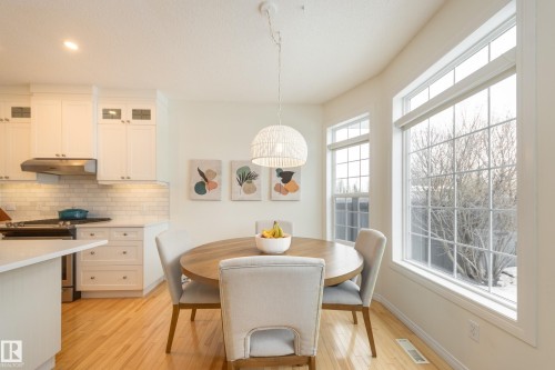 2532 Bell Court, Edmonton, AB - Indoor Photo Showing Dining Room