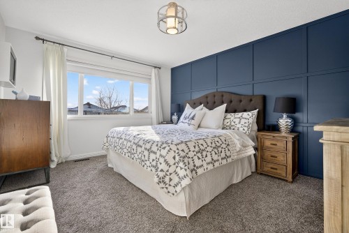 11709 13A Avenue, Edmonton, AB - Indoor Photo Showing Bedroom