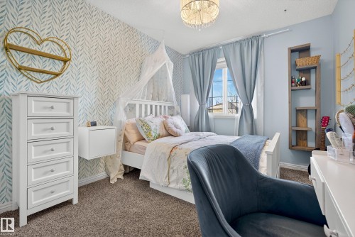11709 13A Avenue, Edmonton, AB - Indoor Photo Showing Bedroom