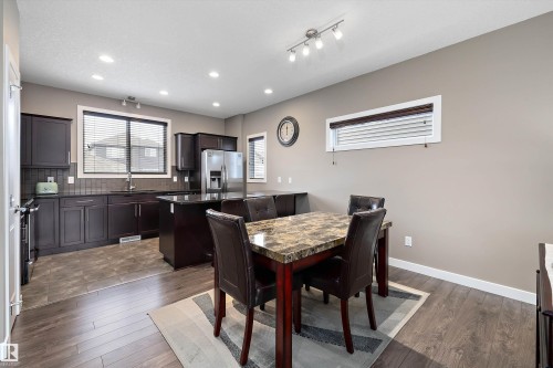 1074 Watt Promenade, Edmonton, AB - Indoor Photo Showing Other Room