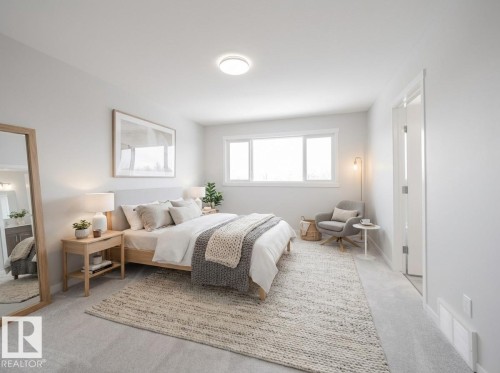 17527 7 Street, Edmonton, AB - Indoor Photo Showing Bedroom