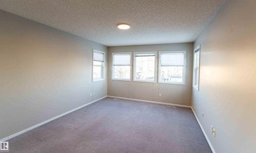 11211 11 Ave, Edmonton, AB - Indoor Photo Showing Other Room