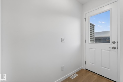 2416 Trumpeter Way, Edmonton, AB - Indoor Photo Showing Other Room