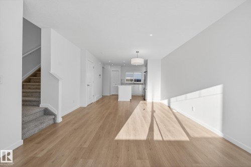 2416 Trumpeter Way, Edmonton, AB - Indoor Photo Showing Other Room