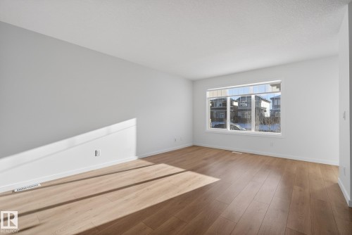 2416 Trumpeter Way, Edmonton, AB - Indoor Photo Showing Other Room