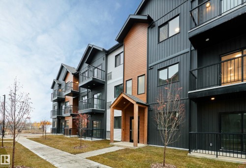 101 9215 228 Street  Edmonton, AB T5T 7R9