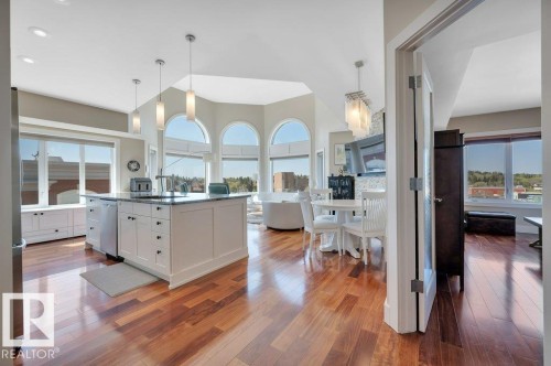 401 30 St Joseph Street, St. Albert, AB - Indoor Photo Showing Kitchen With Upgraded Kitchen