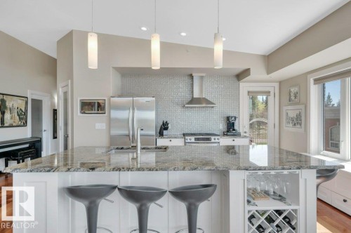 401 30 St Joseph Street, St. Albert, AB - Indoor Photo Showing Kitchen With Upgraded Kitchen