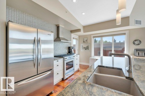 401 30 St Joseph Street, St. Albert, AB - Indoor Photo Showing Kitchen With Stainless Steel Kitchen With Double Sink With Upgraded Kitchen