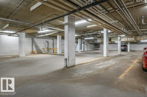 401 30 St Joseph Street, St. Albert, AB - Indoor Photo Showing Garage