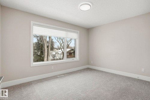 10633 64 Avenue, Edmonton, AB - Indoor Photo Showing Other Room