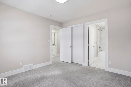 10633 64 Avenue, Edmonton, AB - Indoor Photo Showing Other Room