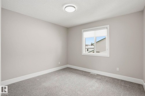 10633 64 Avenue, Edmonton, AB - Indoor Photo Showing Other Room