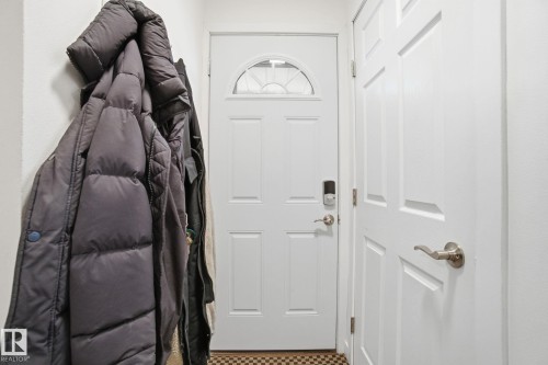 15016 51 Street, Edmonton, AB - Indoor Photo Showing Other Room