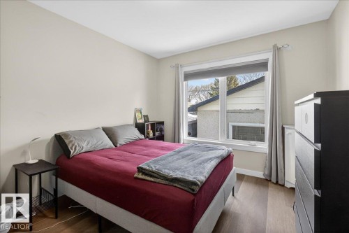 9909 77 Street, Edmonton, AB - Indoor Photo Showing Bedroom