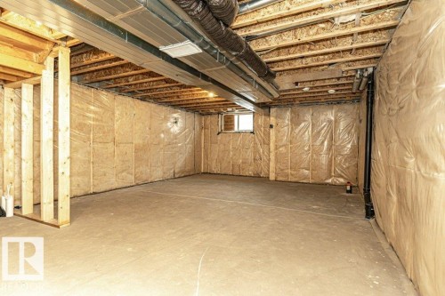 1529 Plum Circle, Edmonton, AB - Indoor Photo Showing Basement