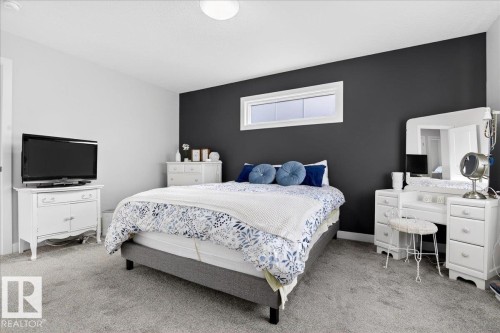 290 Rolston Wynd, Leduc, AB - Indoor Photo Showing Bedroom
